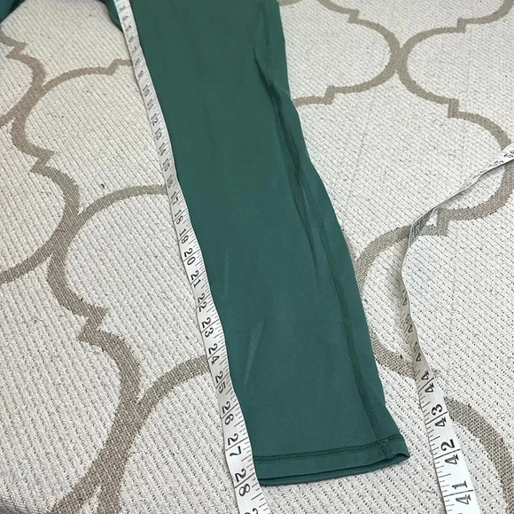 💚 Fabletics Motion 365 Boost PowerHold High-Waisted 7/8 Leggings - Picture 5 of 10
